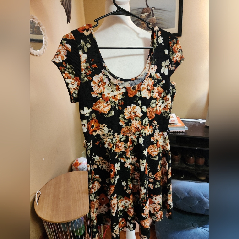 THAT TEA PARTY DRESS